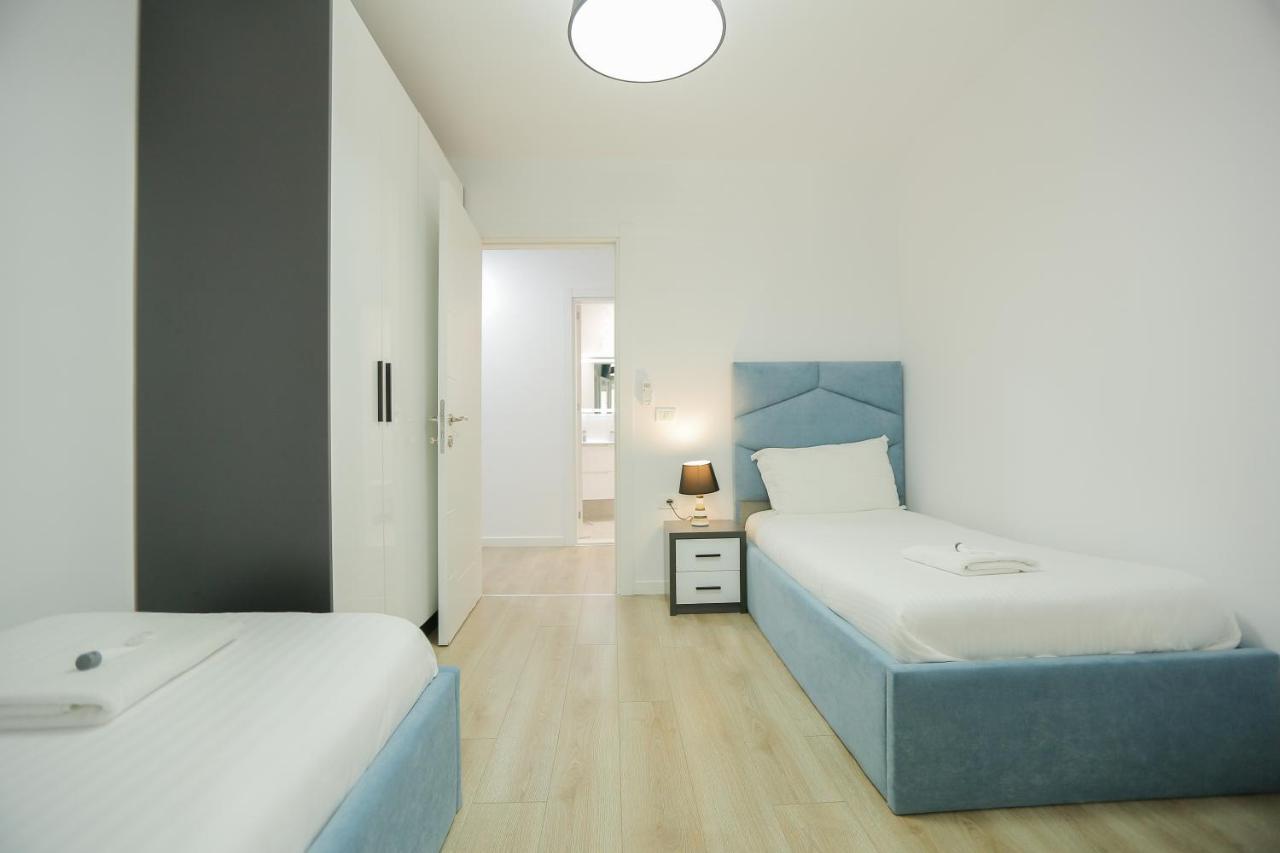 Miku Apartment-Premium 2Bd At Wilson Square Tirana Exterior photo